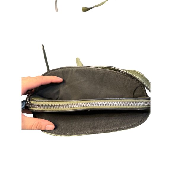 Classic Quilted Crossbody Bag Metallic Olive Green Adjustable Strap 10"x6" Retro - Picture 6 of 7